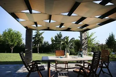 Sanny Sani Luxury Hanioti