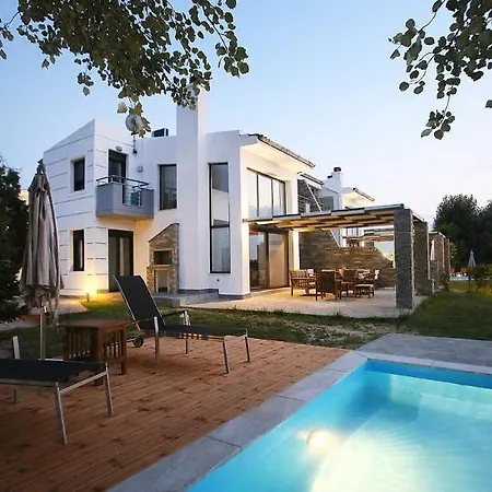 Hotel Sanny Sani Luxury 4*